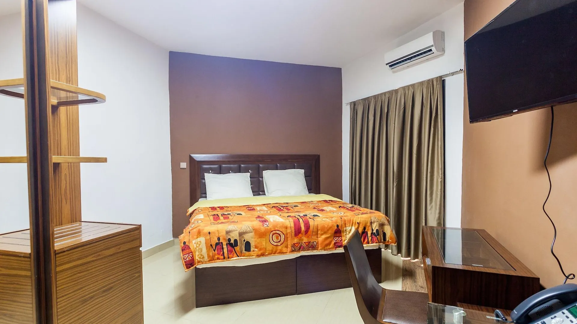 Wakola Hotel Cheikh Anta Dakar